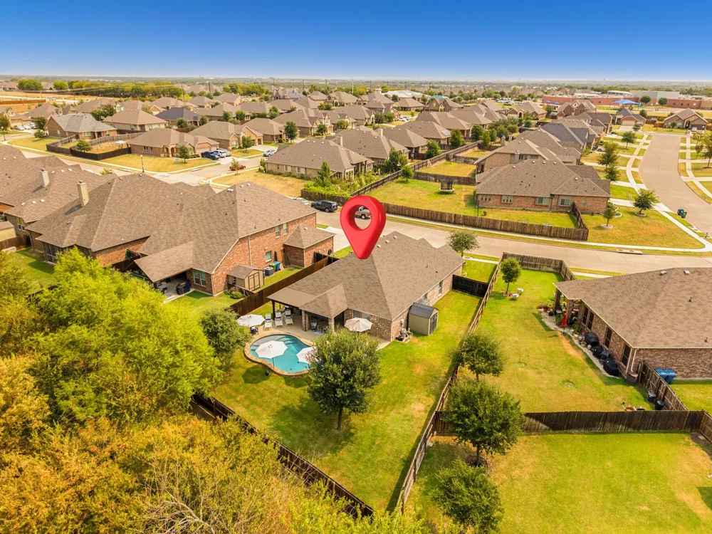 502 Royal Oaks Lane Oak Point, TX 75068