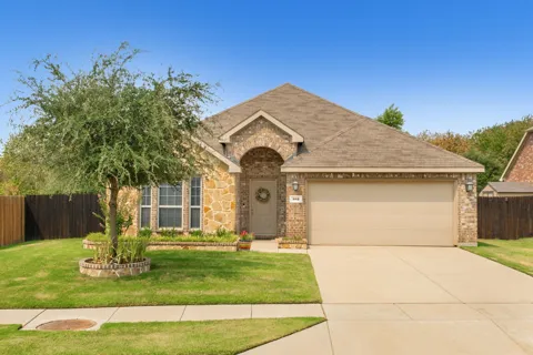 502 Royal Oaks Lane