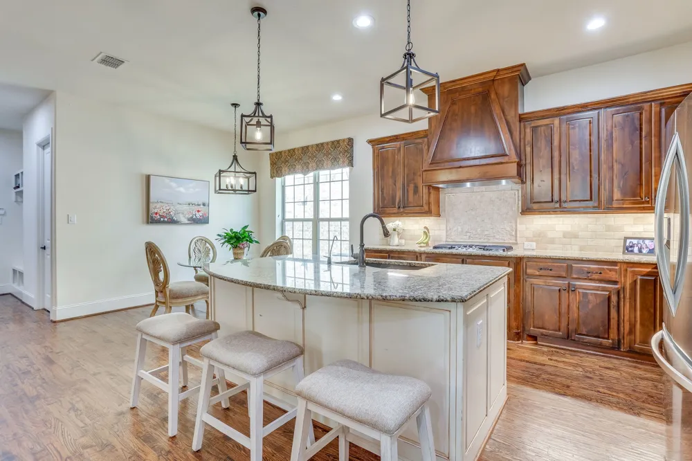 2016 Torin Street Lewisville, TX 75056