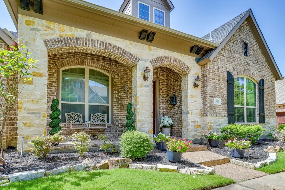2016 Torin Street Lewisville, TX 75056