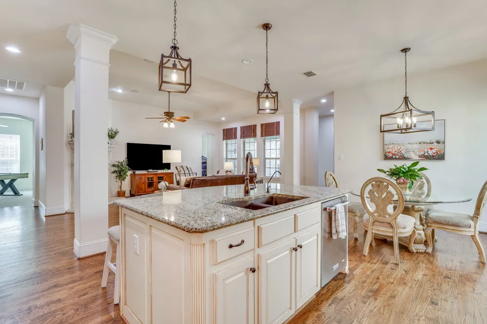 2016 Torin Street Lewisville, TX 75056