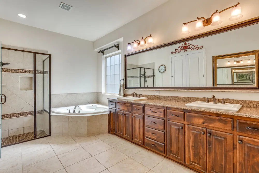 2016 Torin Street Lewisville, TX 75056