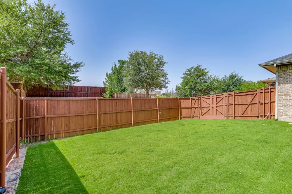 2016 Torin Street Lewisville, TX 75056