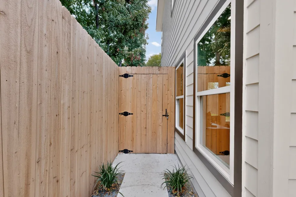 5104 Philip Avenue Dallas, TX 75223