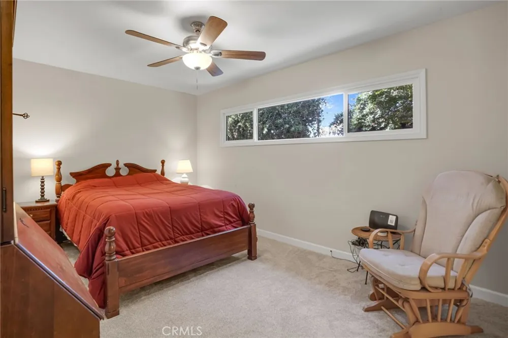 5243 Hersholt Lakewood, CA 90712