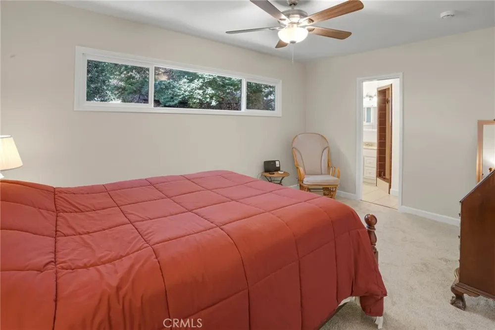 5243 Hersholt Lakewood, CA 90712