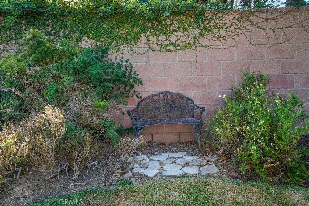 5243 Hersholt Lakewood, CA 90712