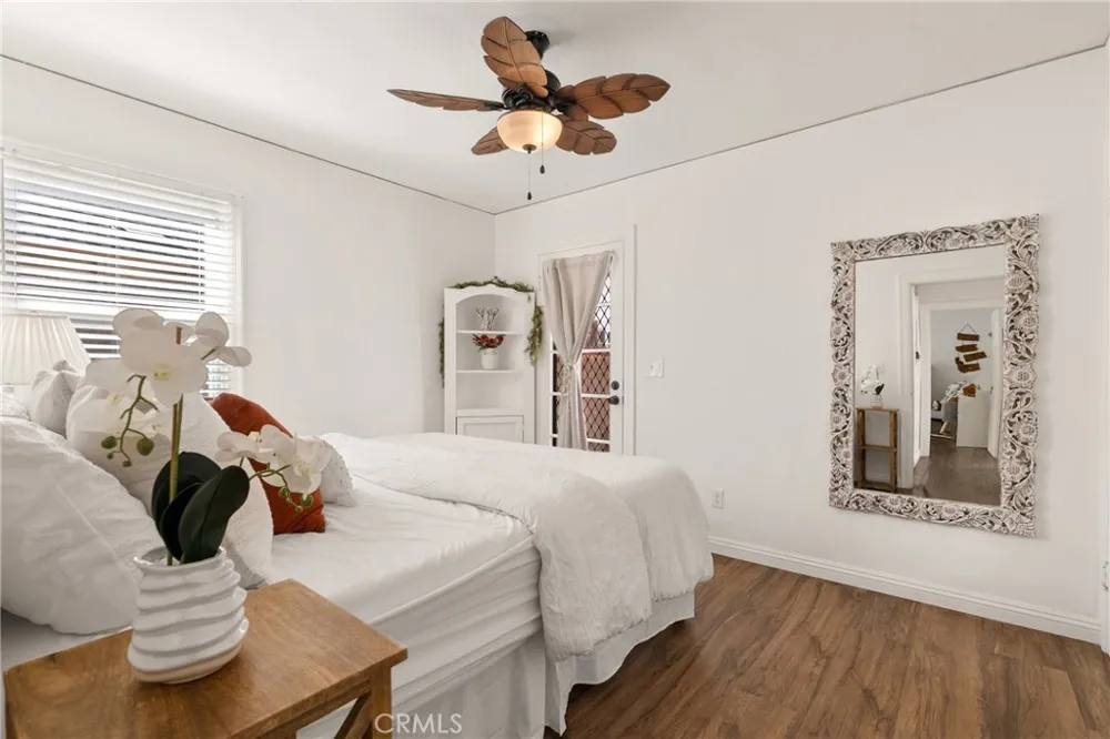 5945 East The Toledo Long Beach, CA 90803