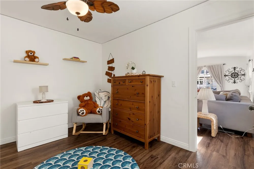 5945 East The Toledo Long Beach, CA 90803