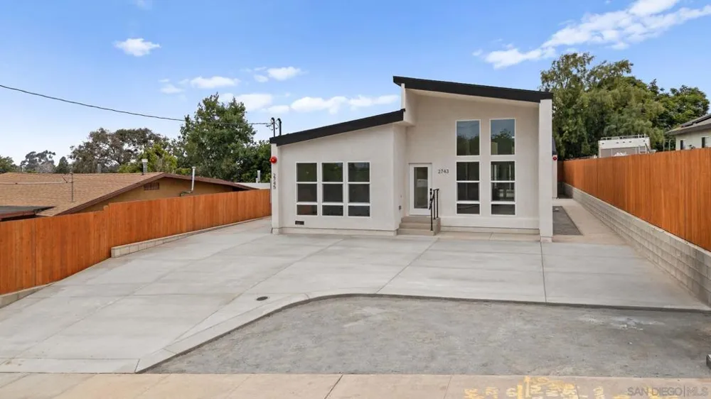 2743 Wilma St National City, CA 91950