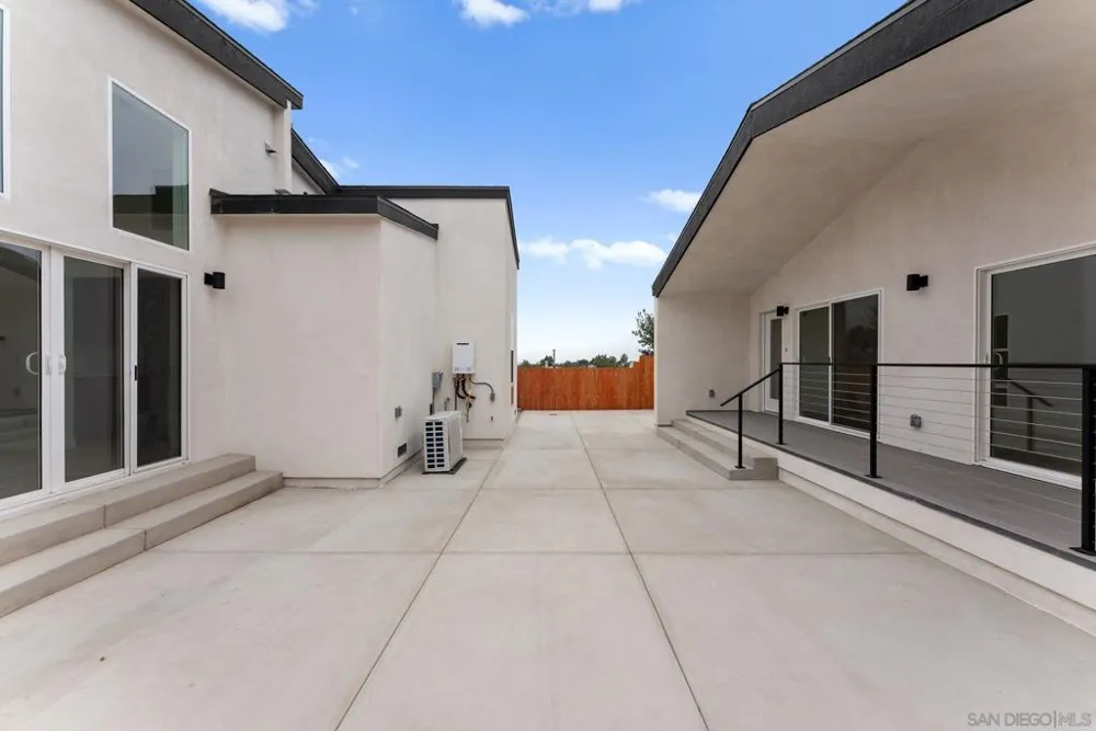 2743 Wilma St National City, CA 91950