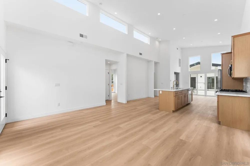 2743 Wilma St National City, CA 91950