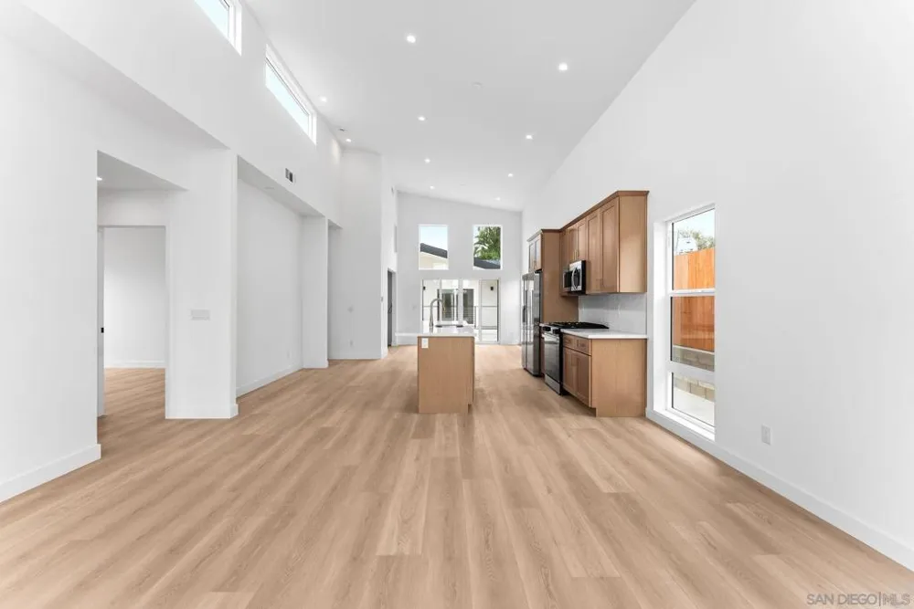 2743 Wilma St National City, CA 91950