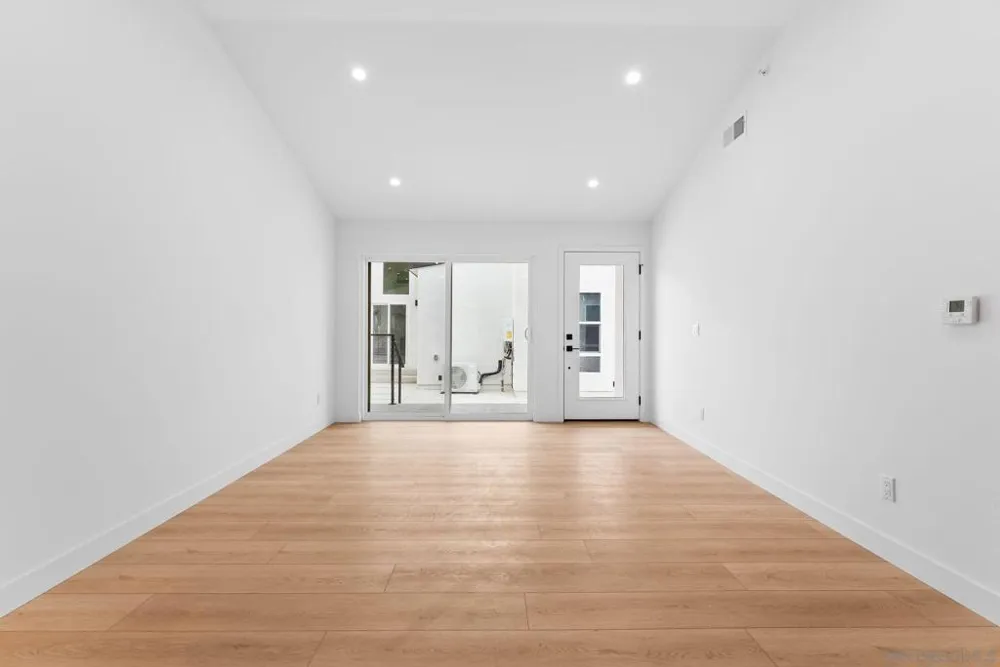 2743 Wilma St National City, CA 91950
