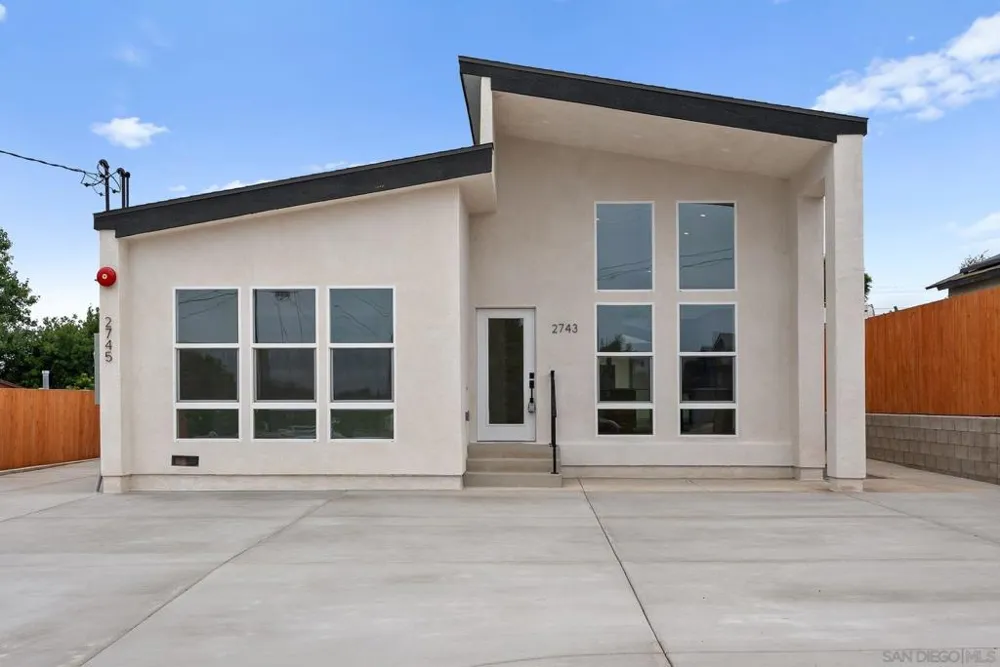 2743 Wilma St National City, CA 91950