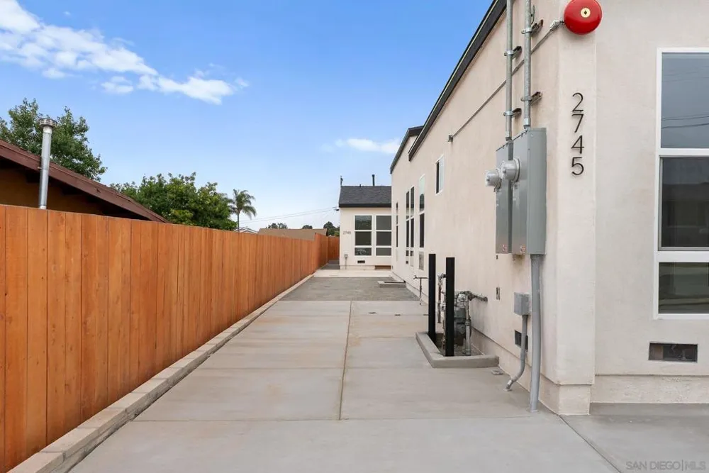 2743 Wilma St National City, CA 91950