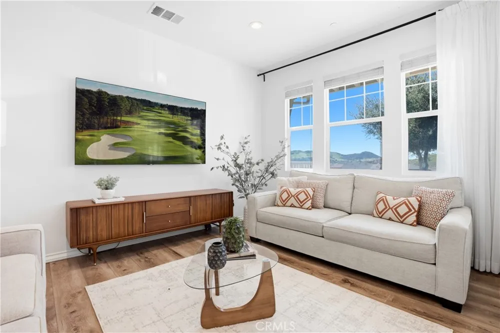 175 Patria Rancho Mission Viejo, CA 92694