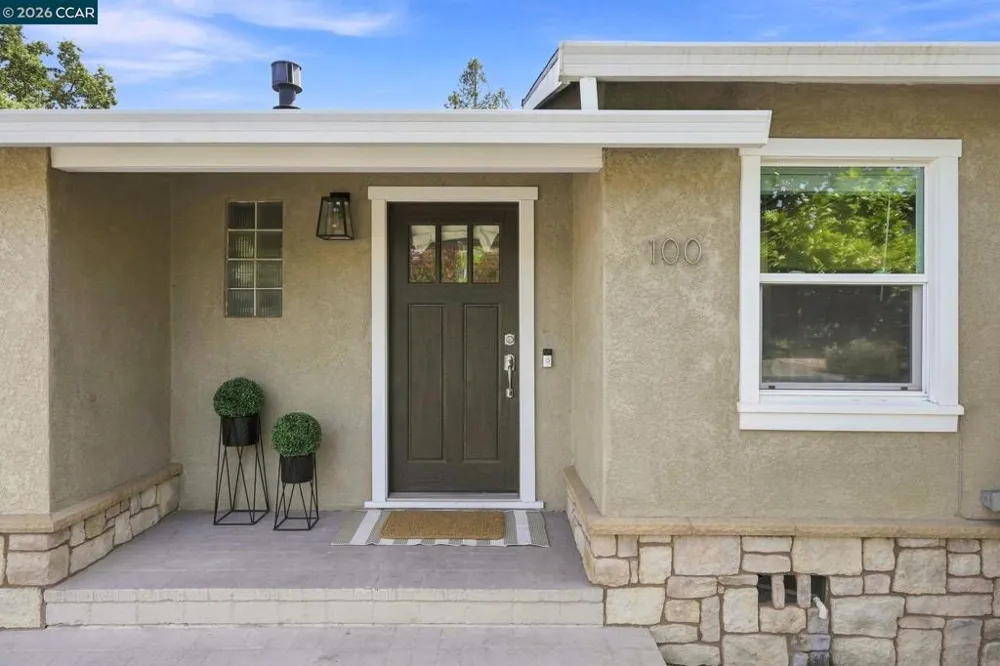 100 Pleasant Valley Dr Walnut Creek, CA 94597