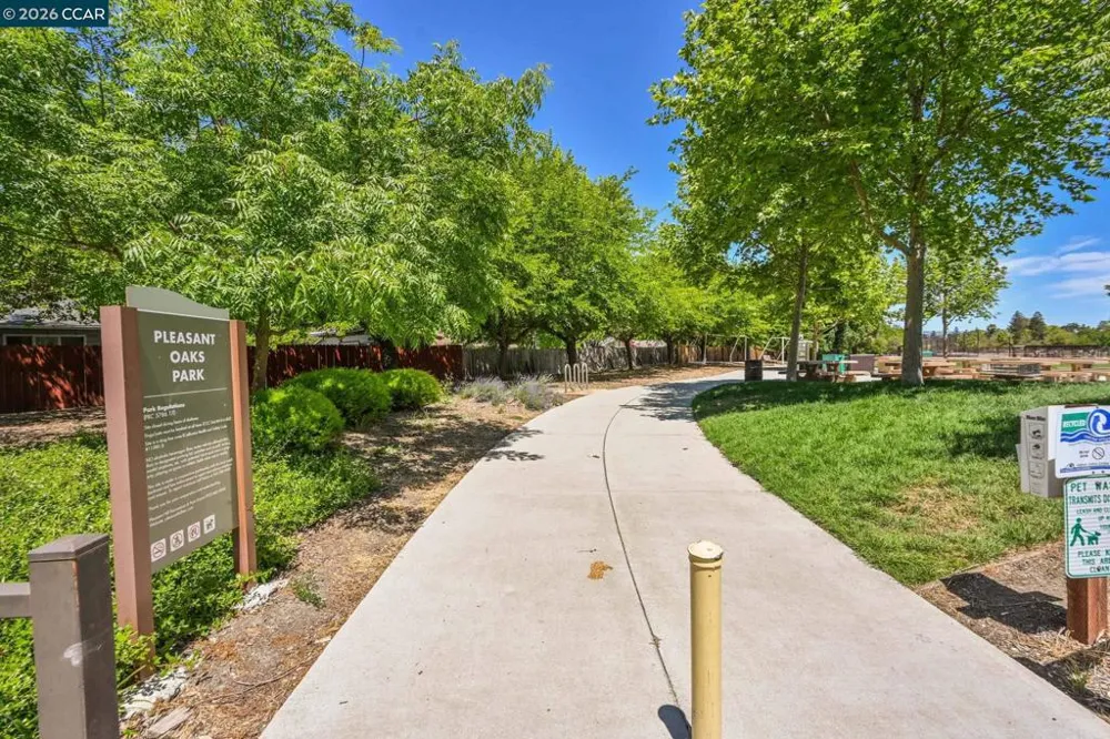 100 Pleasant Valley Dr Walnut Creek, CA 94597