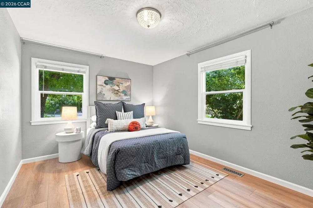 100 Pleasant Valley Dr Walnut Creek, CA 94597
