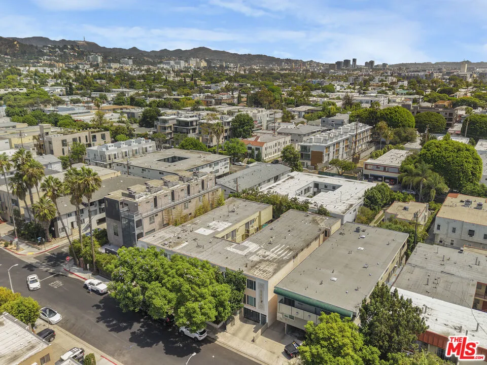 944 Orange Grove Avenue West Hollywood, CA 90046