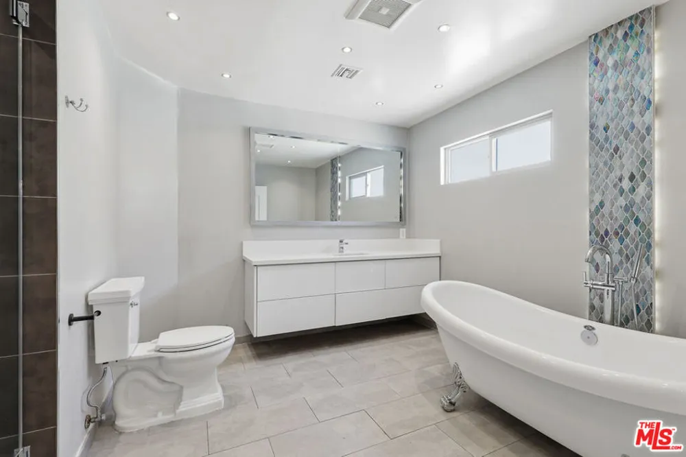 14755 Valleyheart Drive Sherman Oaks, CA 91403