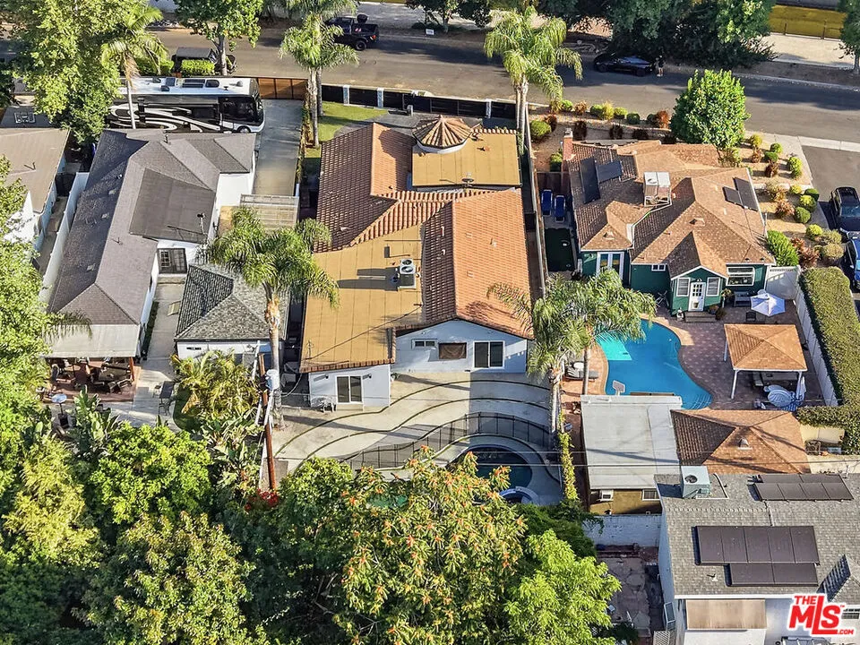 14755 Valleyheart Drive Sherman Oaks, CA 91403