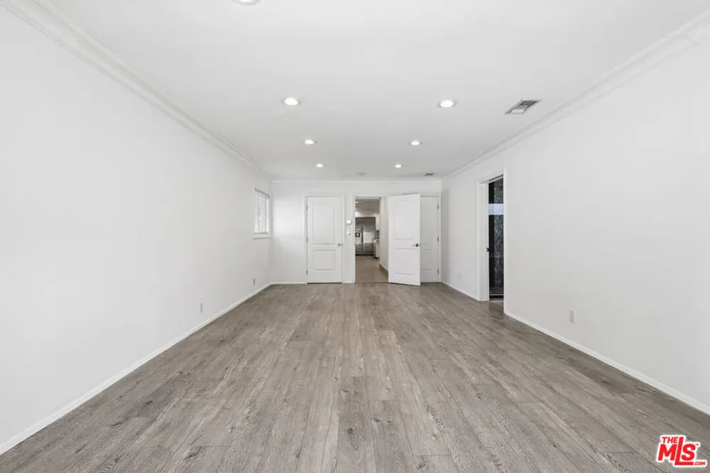 14755 Valleyheart Drive Sherman Oaks, CA 91403