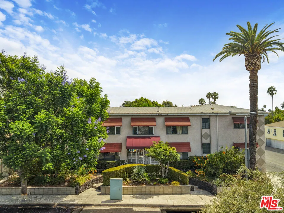 900 Orange Grove Avenue West Hollywood, CA 90046