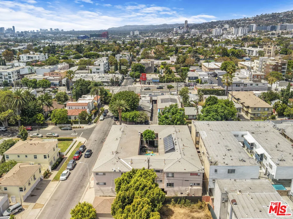 900 Orange Grove Avenue West Hollywood, CA 90046