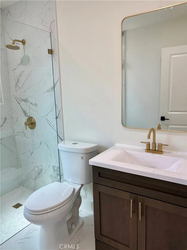 6308 Albany Street Huntington Park, CA 90255