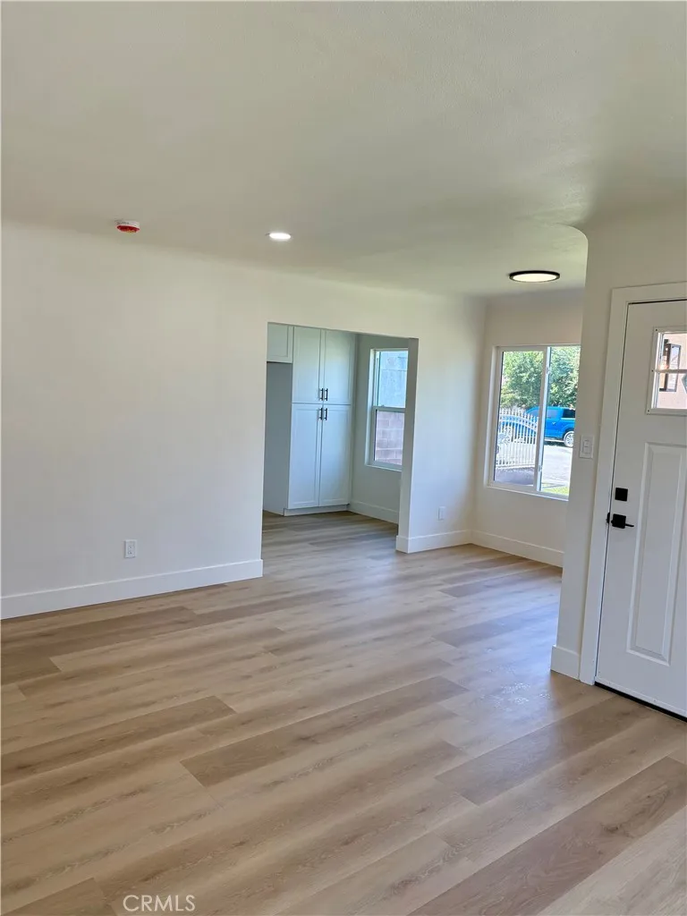 6308 Albany Street Huntington Park, CA 90255