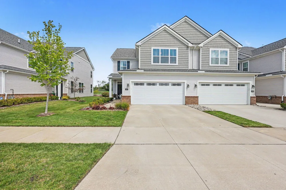 2401 Salt Springs Drive Saline, MI 48176