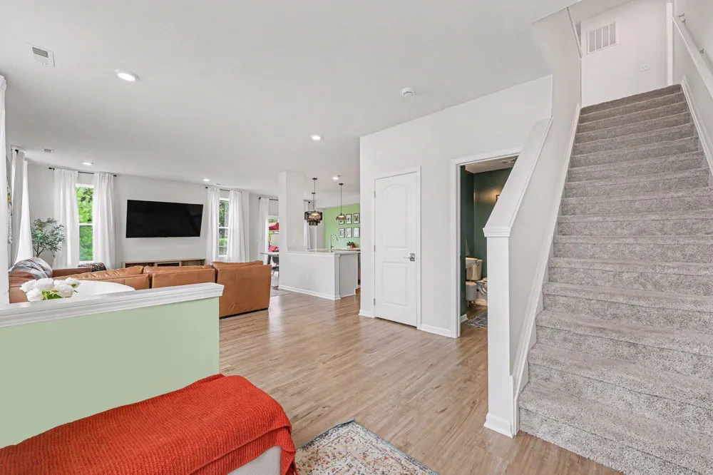 2401 Salt Springs Drive Saline, MI 48176