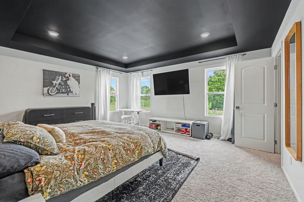 2401 Salt Springs Drive Saline, MI 48176
