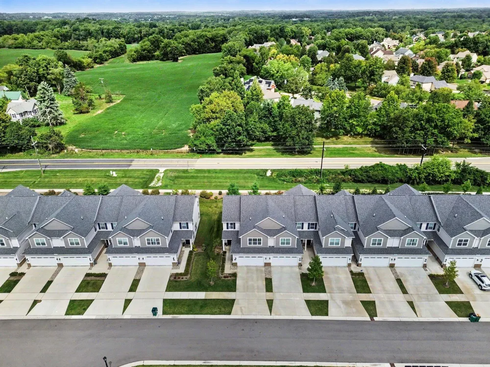 2401 Salt Springs Drive Saline, MI 48176