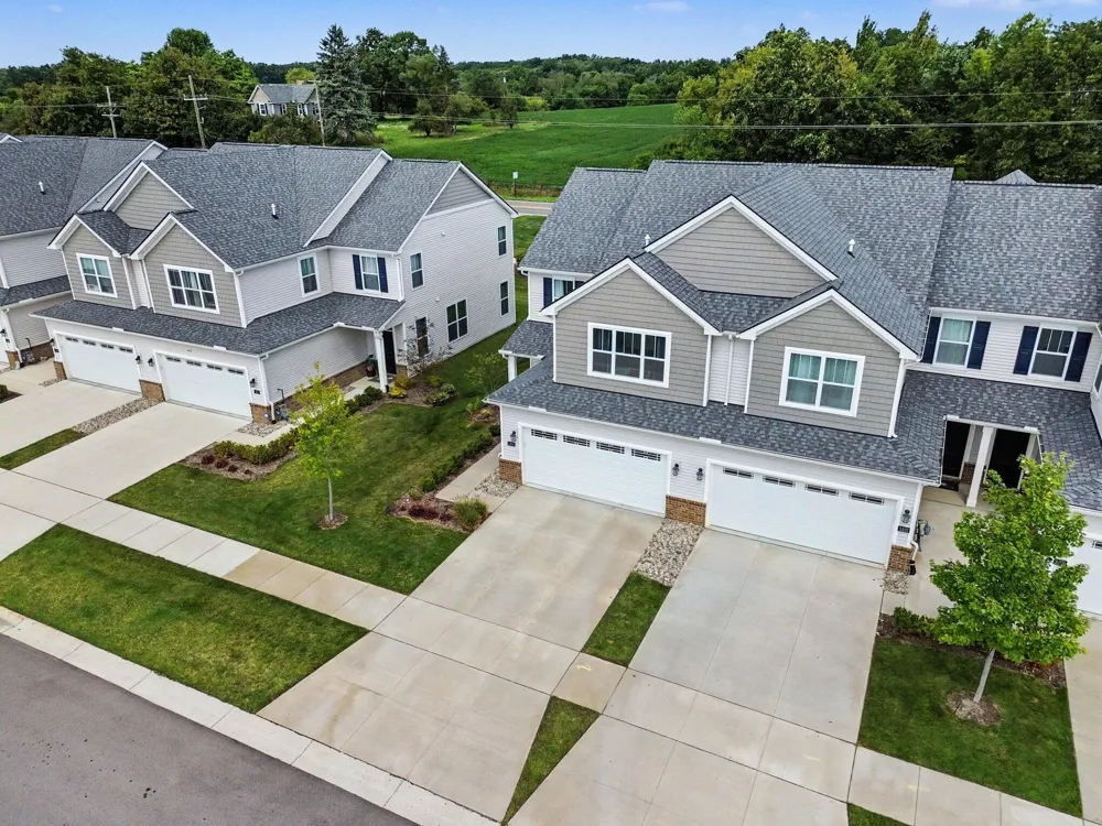 2401 Salt Springs Drive Saline, MI 48176