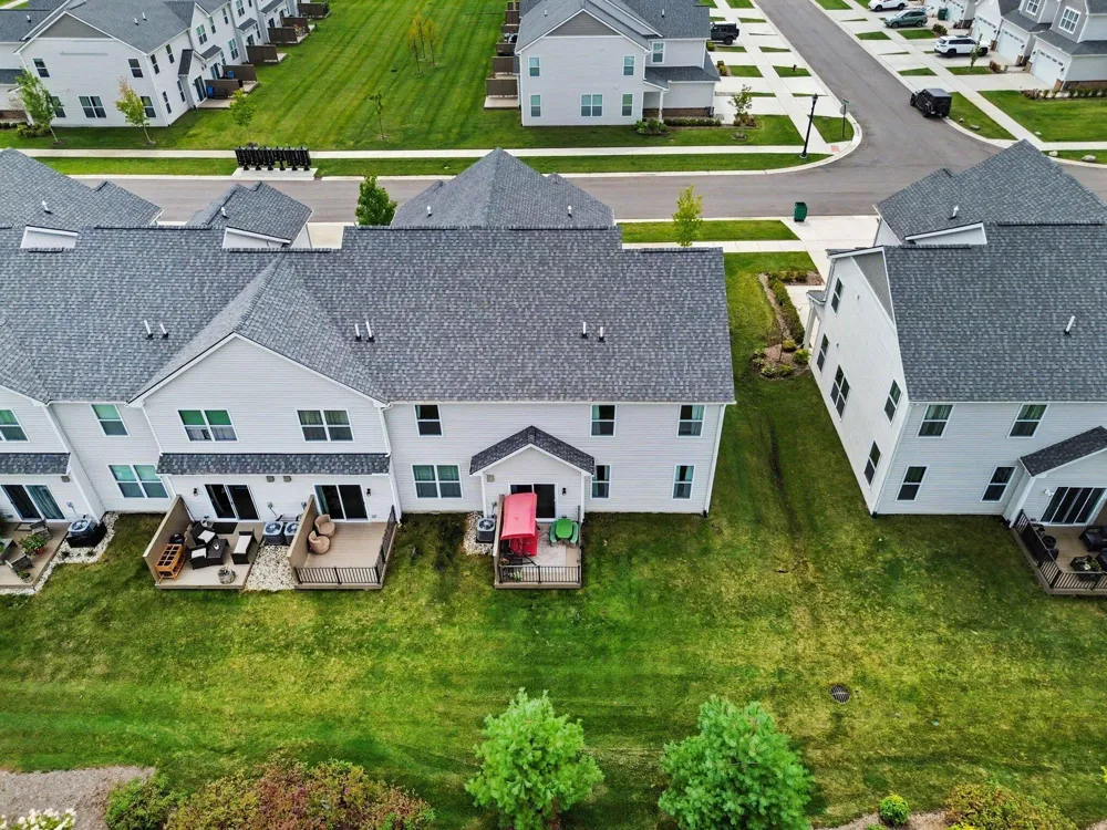2401 Salt Springs Drive Saline, MI 48176