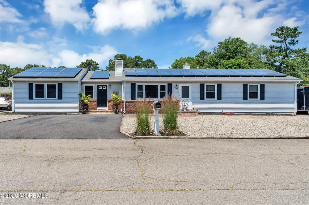 725 8th Avenue Manchester, NJ 08759