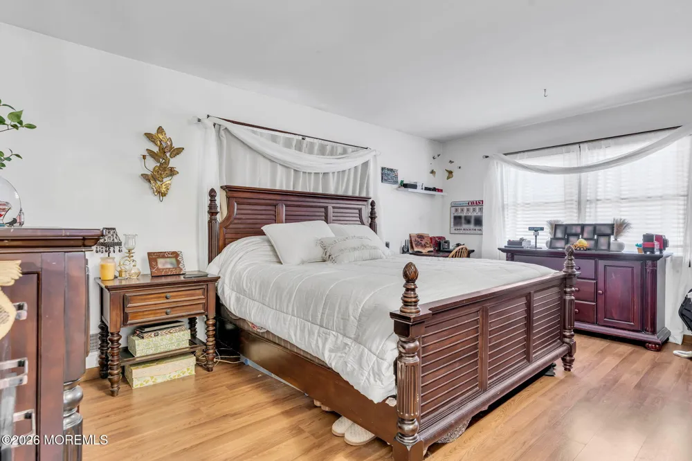 725 8th Avenue Manchester, NJ 08759