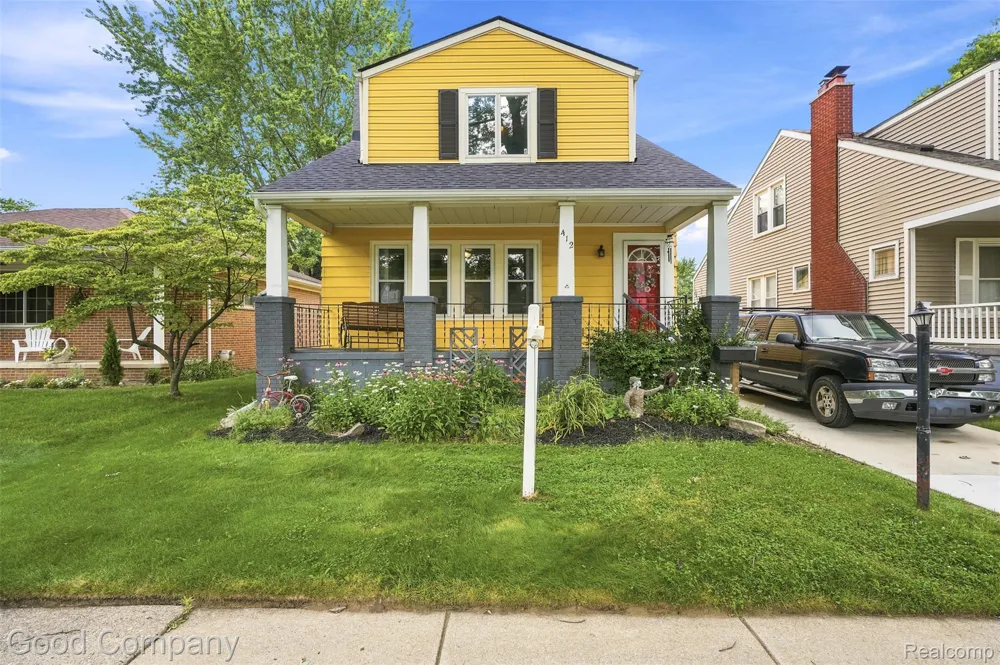 412 Chippewa Street Clawson City, MI 48017