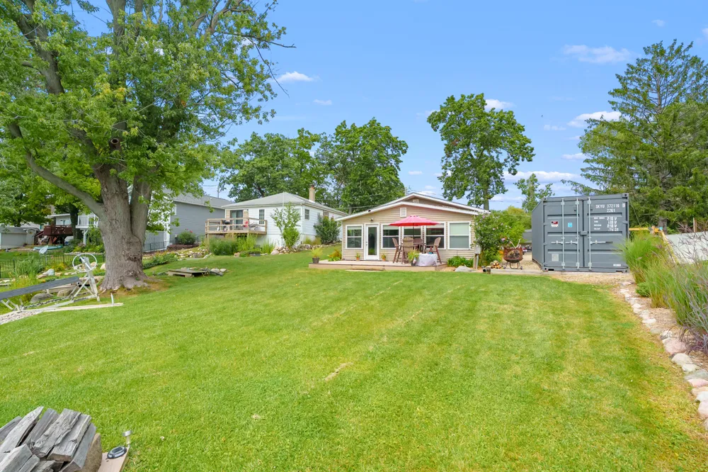 11603 Spring Point Drive Prairieville Township, MI 49080