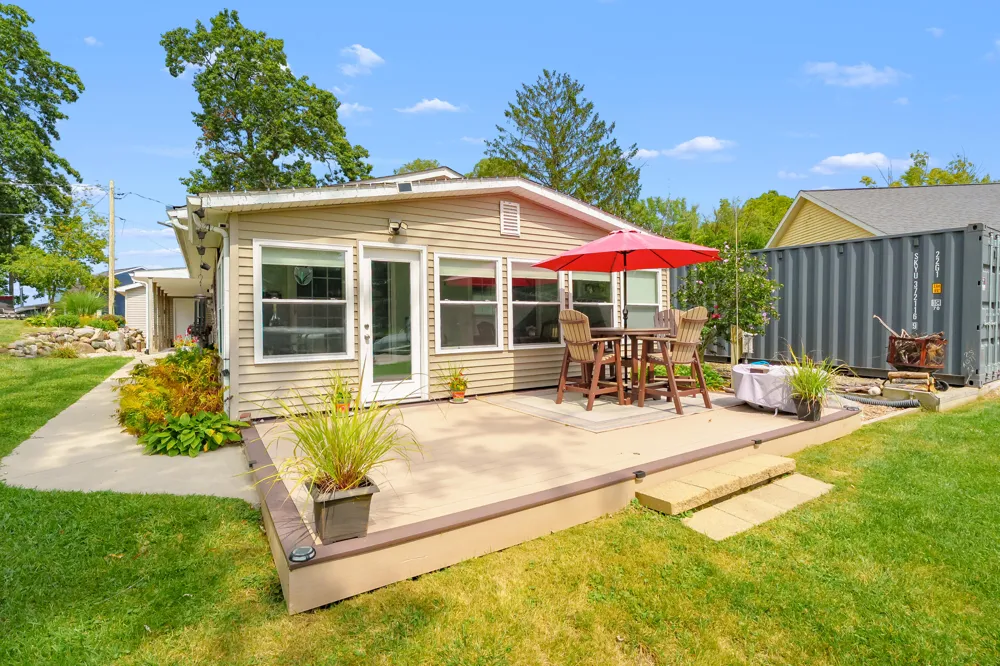 11603 Spring Point Drive Prairieville Township, MI 49080