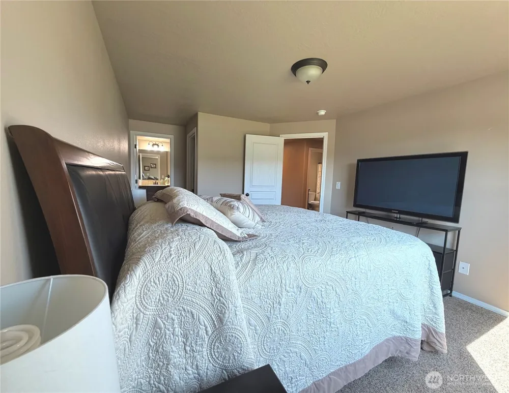 4154 Hedman Court Moses Lake, WA 98837