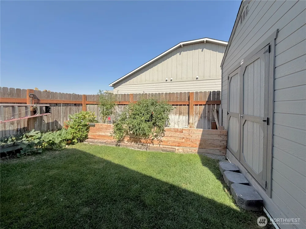 4154 Hedman Court Moses Lake, WA 98837