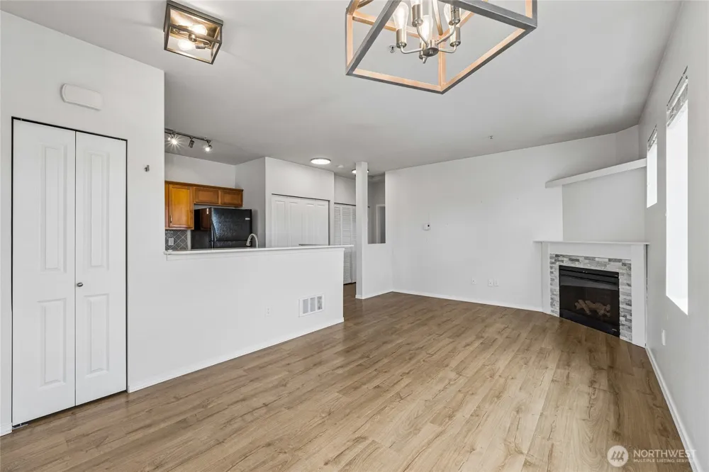 14915 38th Drive SE #EE2029 Bothell, WA 98012