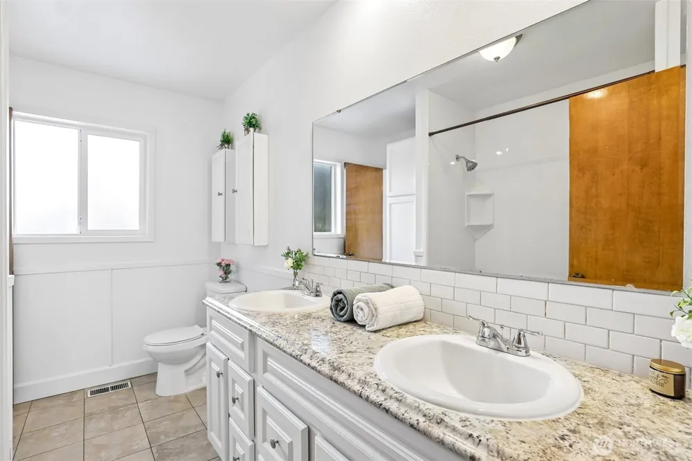 7017 NE 2nd Avenue Vancouver, WA 98665
