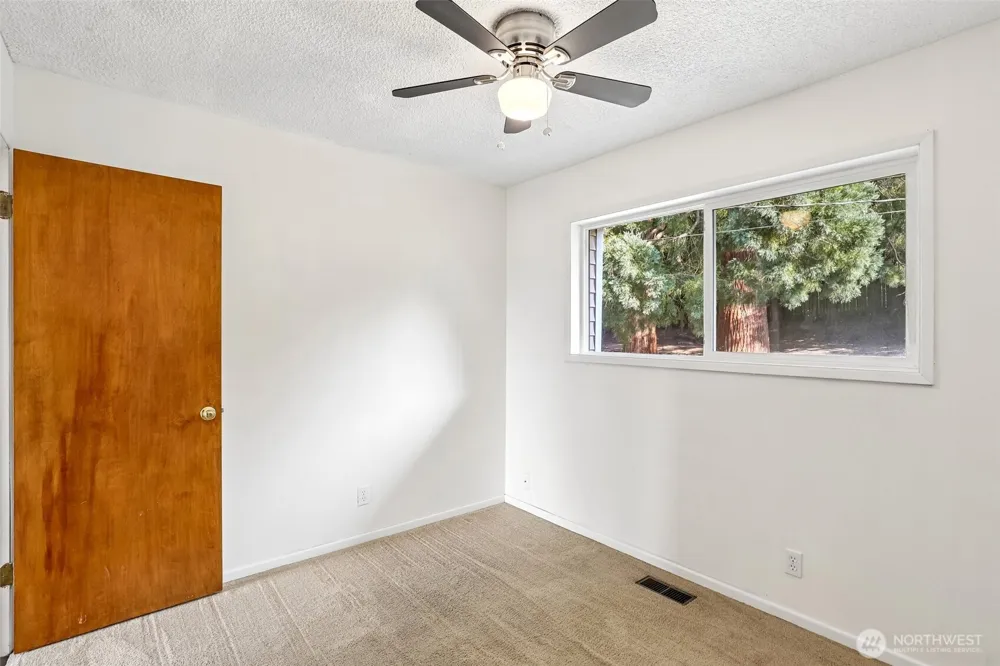 7017 NE 2nd Avenue Vancouver, WA 98665