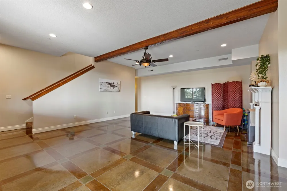 403 SE Crestview Drive Chehalis, WA 98532