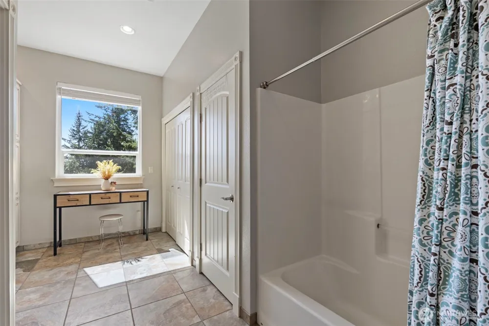 403 SE Crestview Drive Chehalis, WA 98532